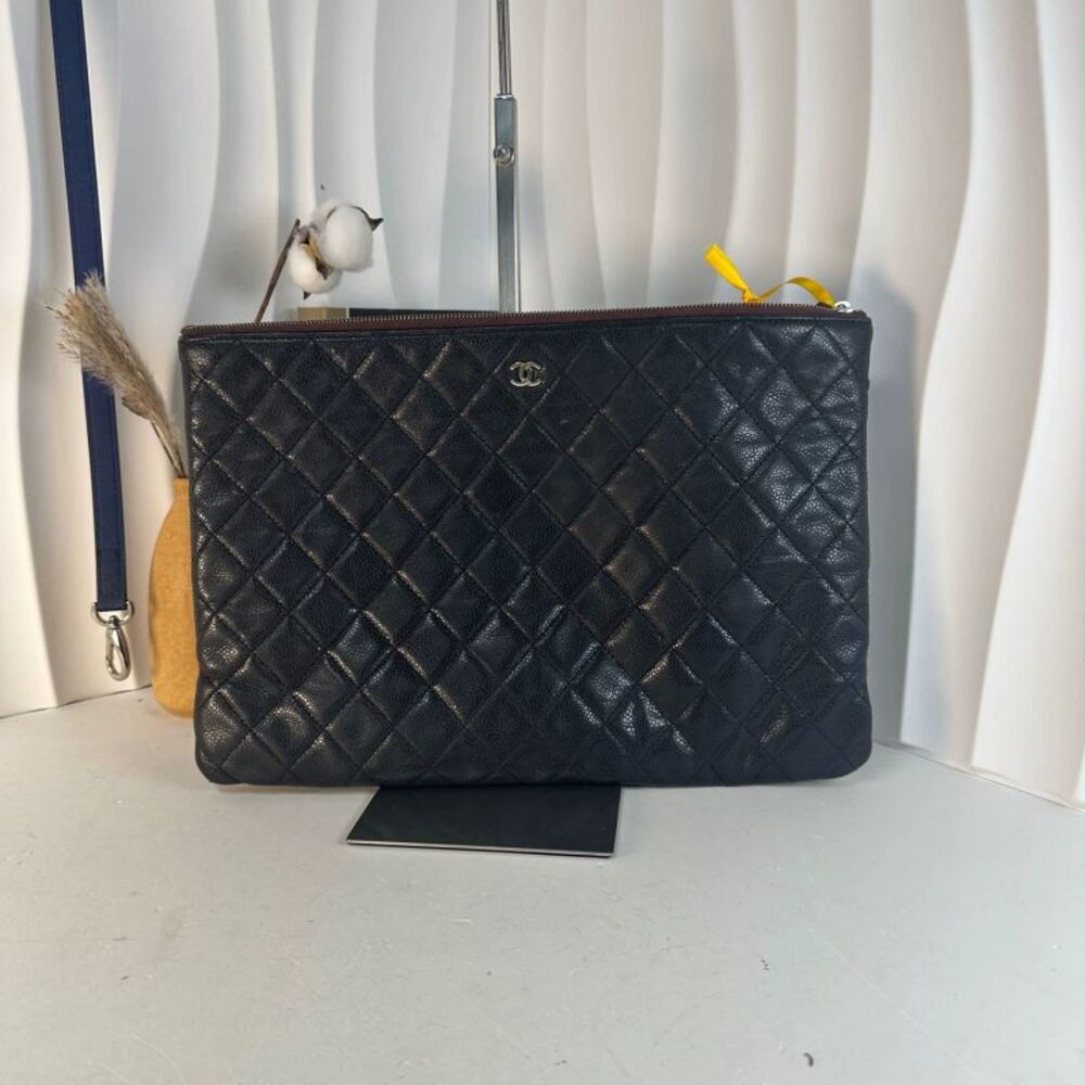 Chanel Women Pre-Loved Bag Very Good Condition